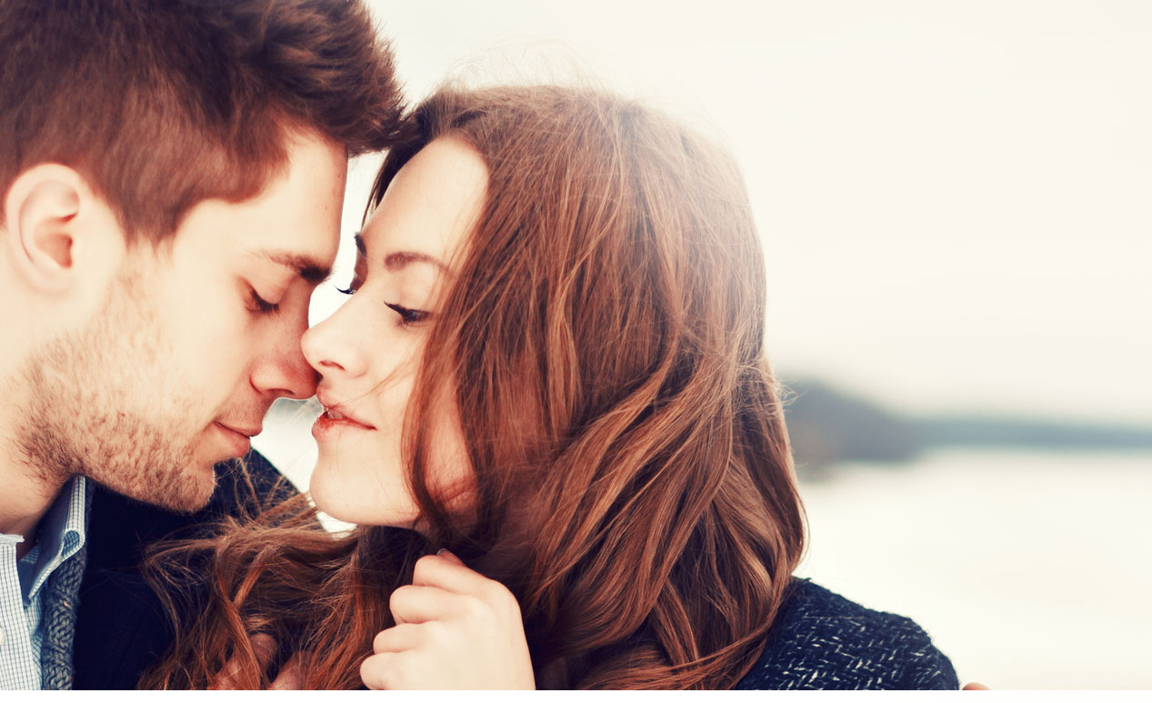 7 Essential Dating Tips for Every Women - Femnastic